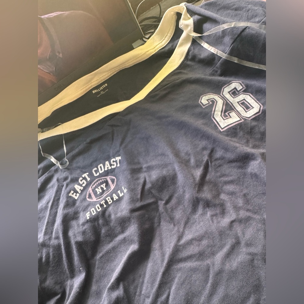 Hollister Navy Blue Graphic Tee